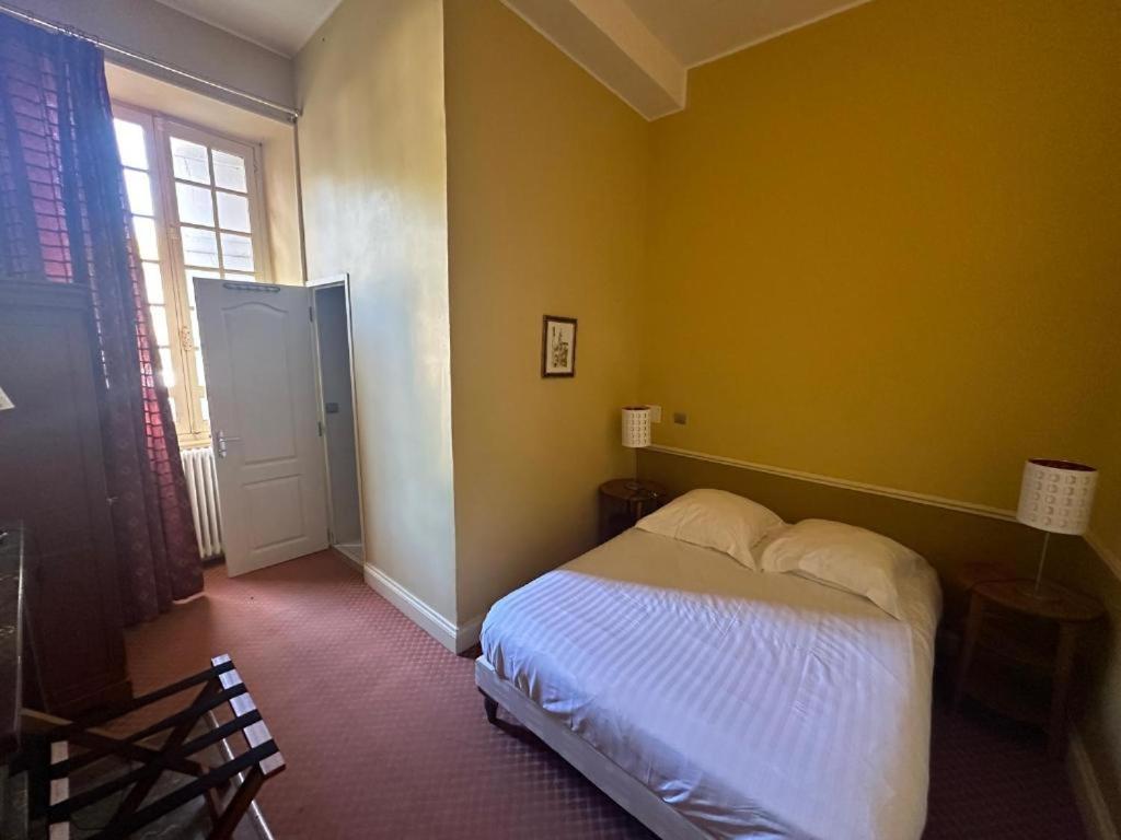 Camping Et Hotel Chateau Du Haget Montesquiou 외부 사진